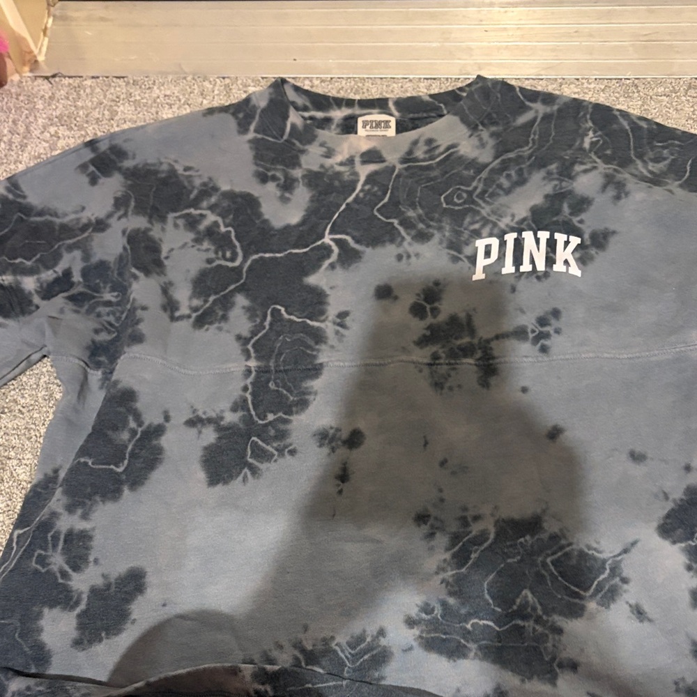 PINK Victoria's Secret Kids Black and Gray Tie-Dye Sweatshirt